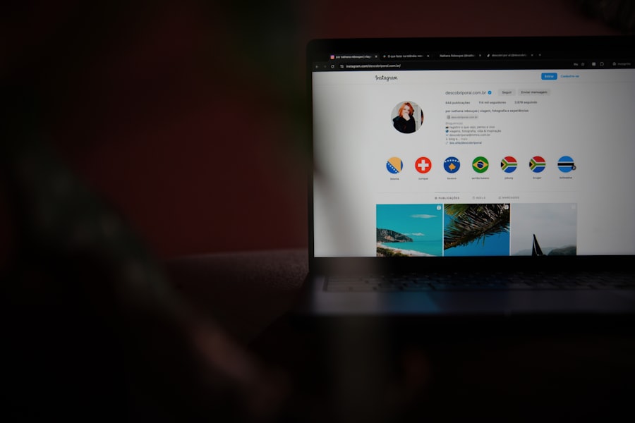 Photo blog content
