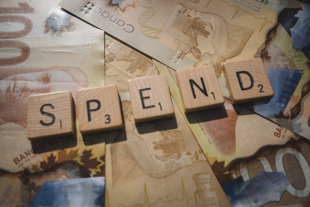Quanto Custa Criar um Site em 2026? Valores Reais e o Que Evitar 1 Photo money budget planning